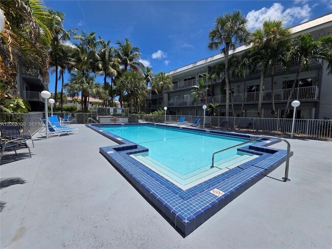 Building Photo - 7401 SW 82nd St