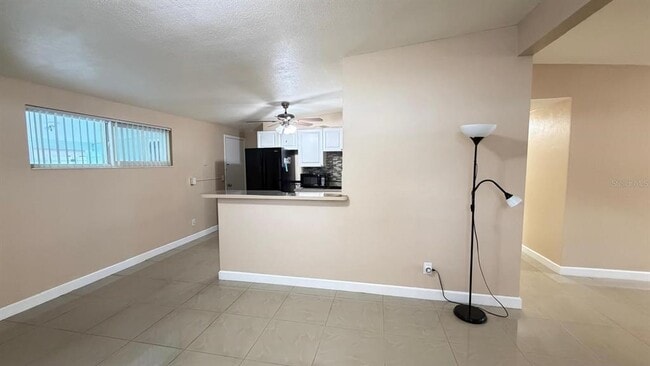 Building Photo - 3107 Bayshore Gardens Pkwy