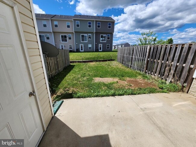 Building Photo - 104 Oflannery Ct