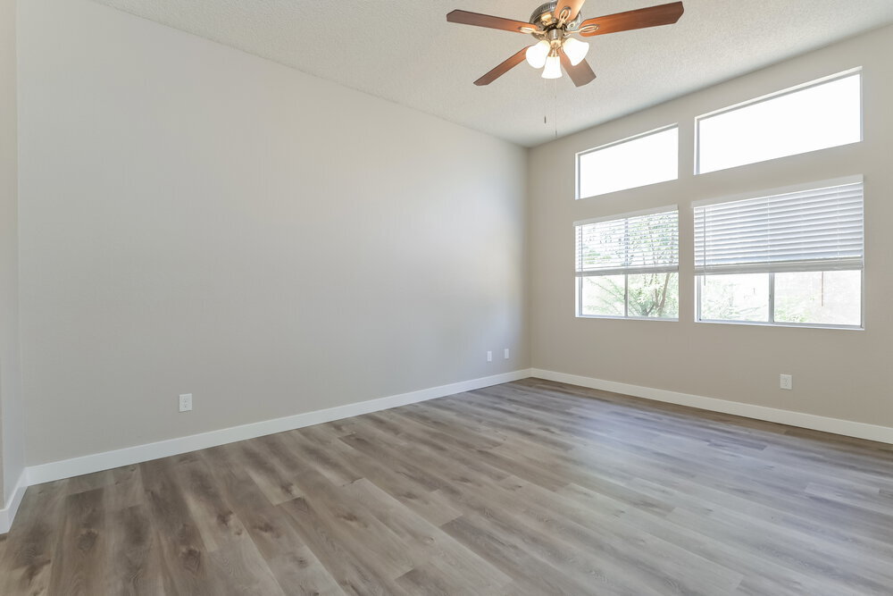 Building Photo - 2043 Angel Falls Dr