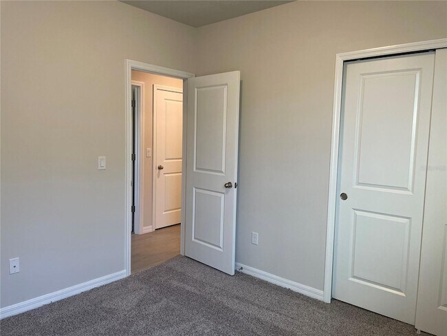 Building Photo - 3289 Fresno Pl