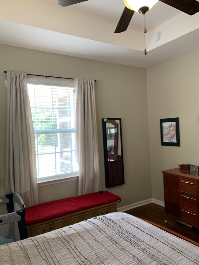 Building Photo - 3/2 IN HAMPTON CREEK SUBDIVISION- AVAILABLE SEPTEMBER 1, 2026