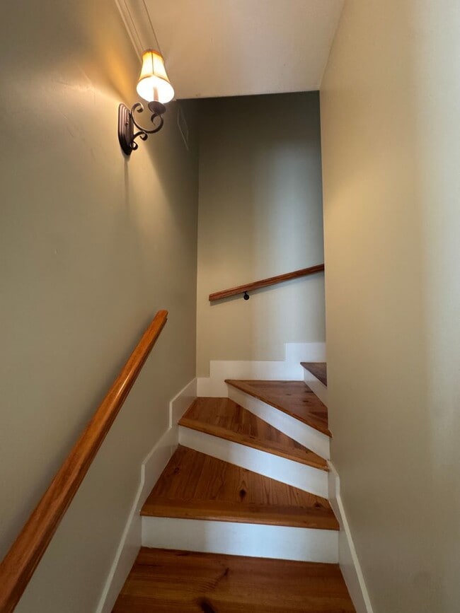 Building Photo - Waters Home