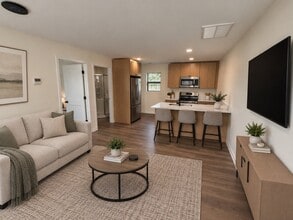 Building Photo - 22013 Springbrook Ave