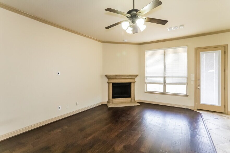 Building Photo - 16401 Toledo Bend Ct