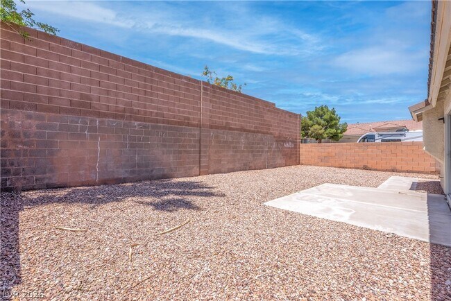 Building Photo - 1613 Cathedral Peak Ct