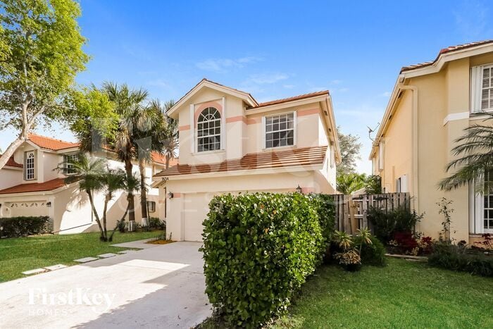 Building Photo - 7634 Trenton Dr