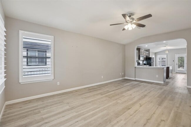 Building Photo - 4937 Hartson