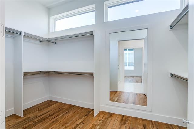 Building Photo - 5714 Lindell Ave