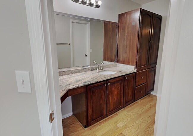 Building Photo - 103 Coralwood Cir