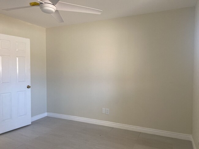 Building Photo - SUPER CUTE 2bed/2bath in Apache Junction!