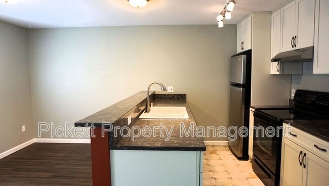 Building Photo - 12949 Granite Ln NW