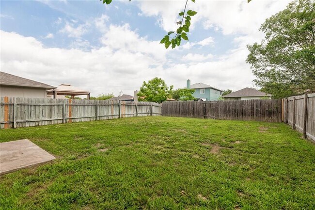 Building Photo - 16712 Hamilton Point Cir