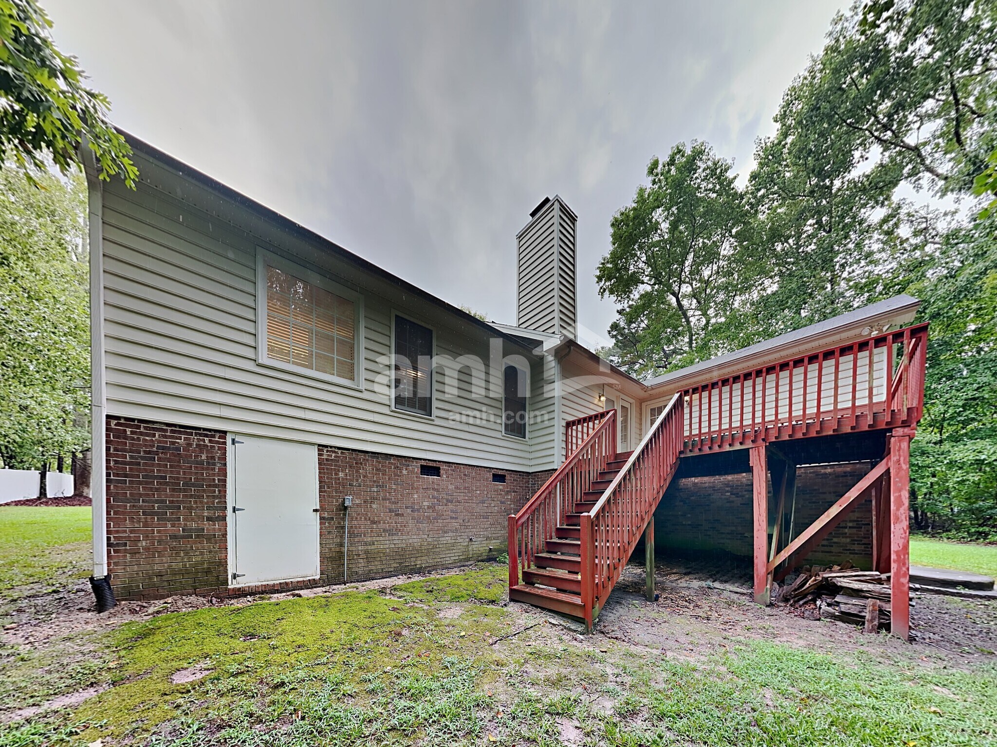 Building Photo - 412 Redpath Dr