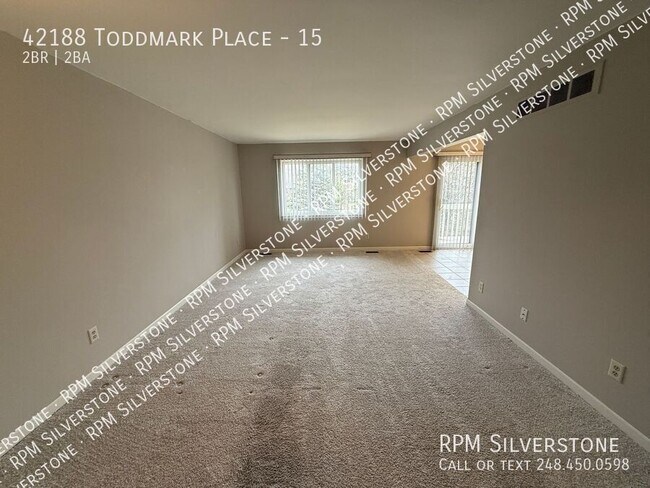 Building Photo - Beautiful and Updated 2 Bed 2 Bath Condo, ...