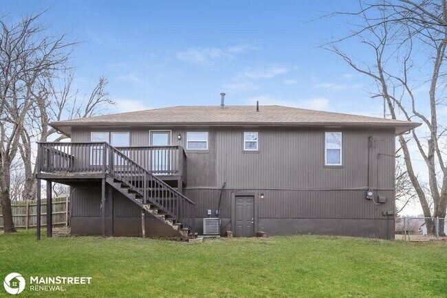 Building Photo - 406 E 164th Ter, Belton, MO 64012