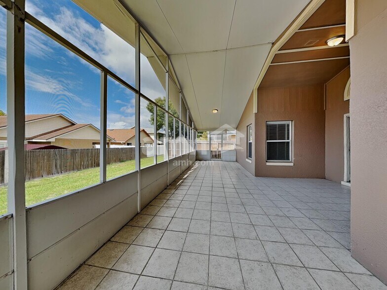 Building Photo - 4232 Pacifica Dr