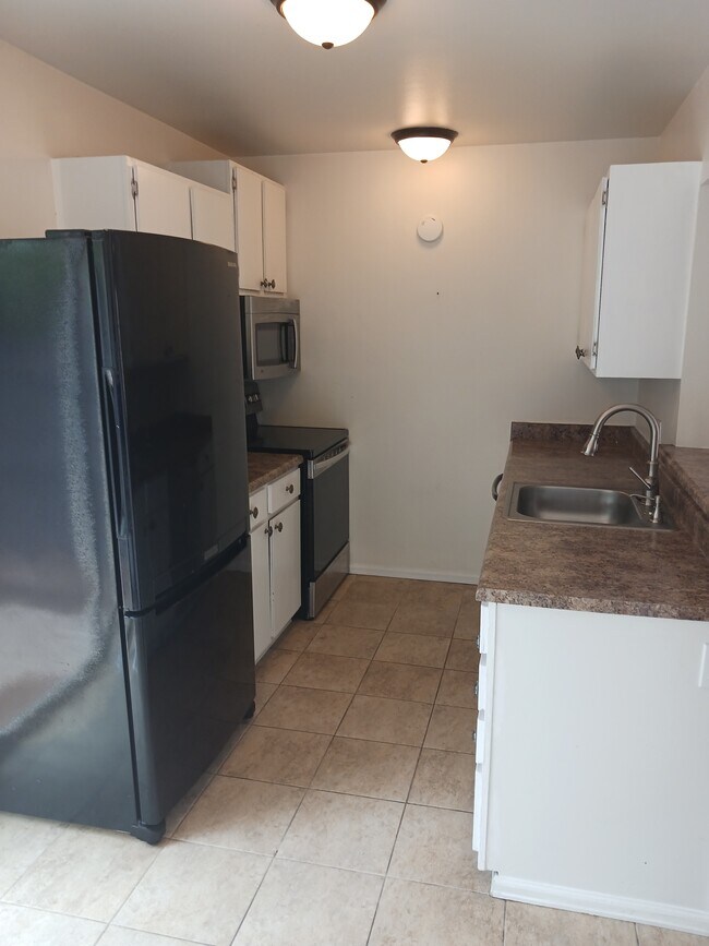 Building Photo - 4373 W Ponds Cir
