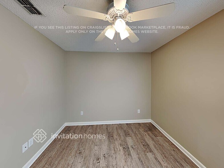 Building Photo - 4549 Cobblefield Cir E