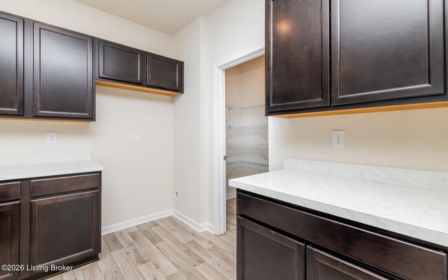 Building Photo - 16903 Aiken Rdg Cir