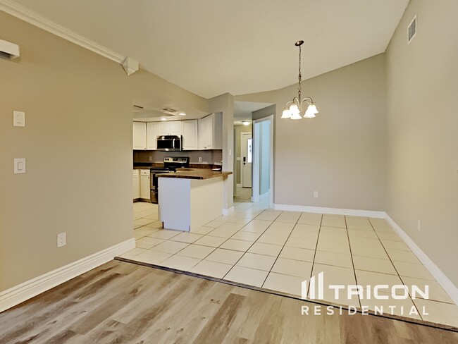 Building Photo - 8201 Golden Bear Loop