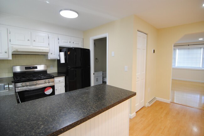 Building Photo - 31 Cannongate III Rd