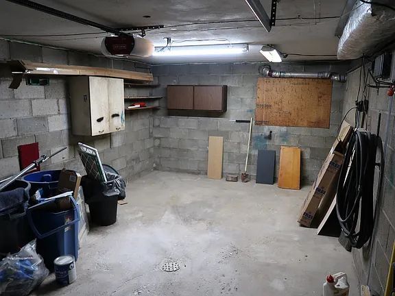 Garage (1 car) - 1714 Fair Acres Ave