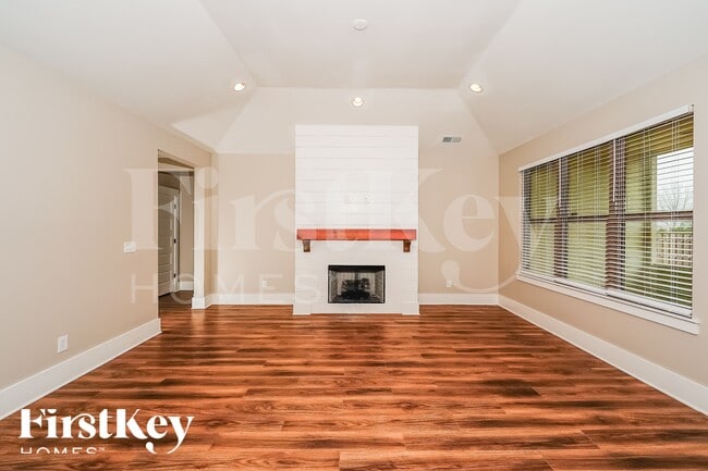 Building Photo - 4953 Natalie Way