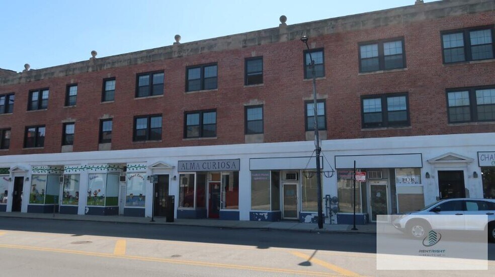 Building Photo - 5018 N Lincoln Ave
