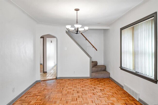 Building Photo - 6304 Bradley Ave