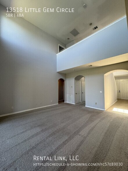 Building Photo - 13518 Little Gem Cir