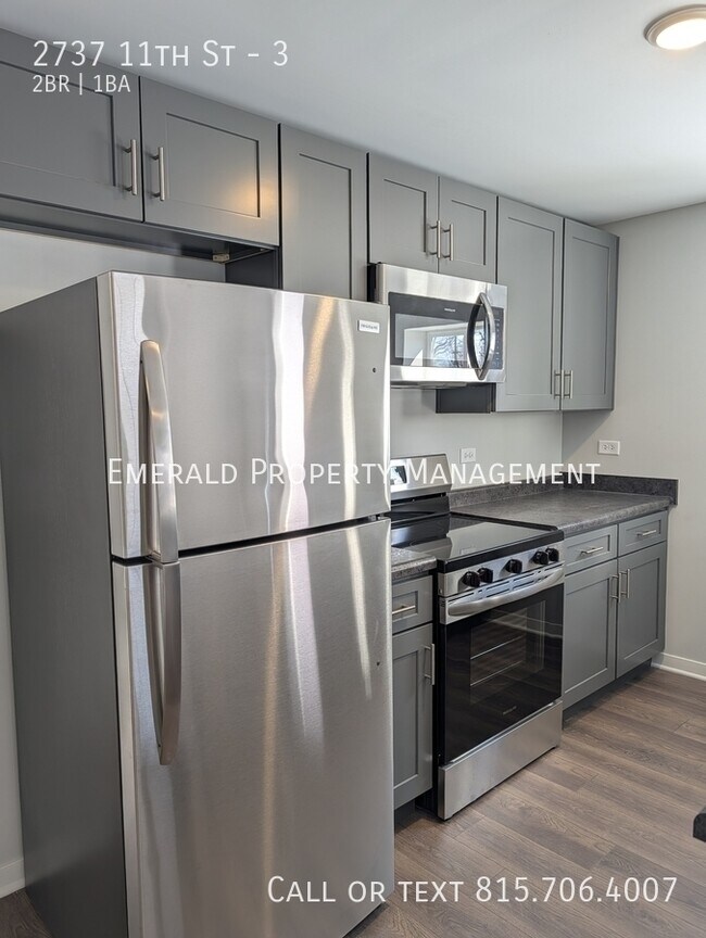 Building Photo - 2737 11th St