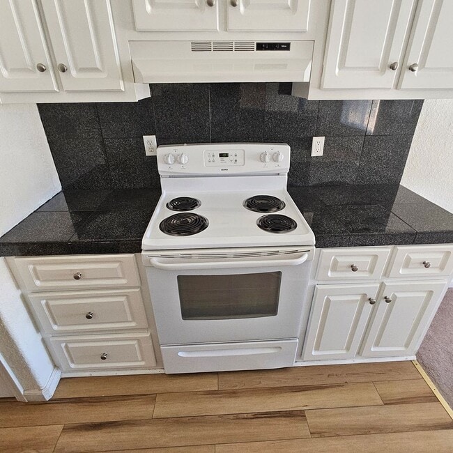 Building Photo - 3 bedroom home in Mason Valley's  Walker R...