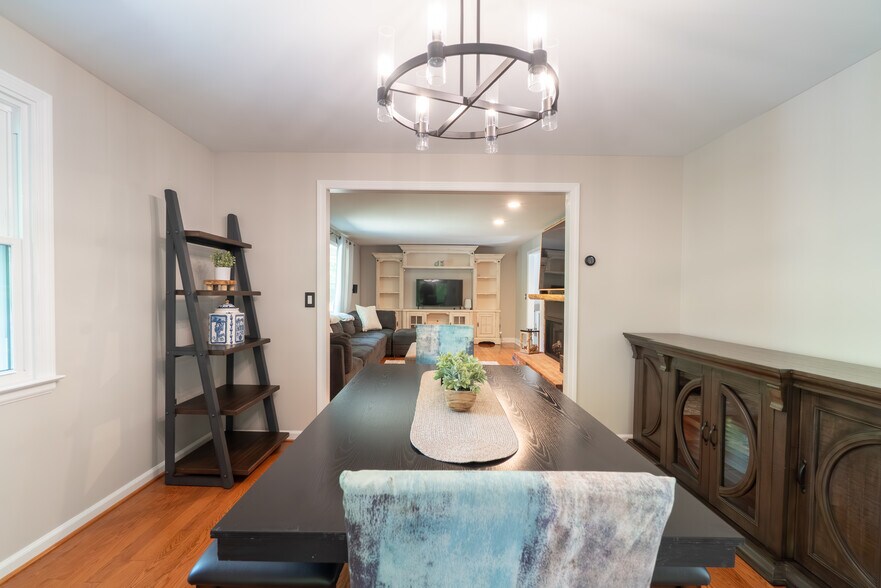 Dining Room - 2778 Albany Ave