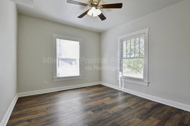 Building Photo - 1115 S Rusk Ave