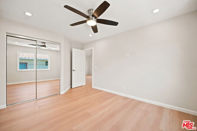 Building Photo - 4324 Park Verdi