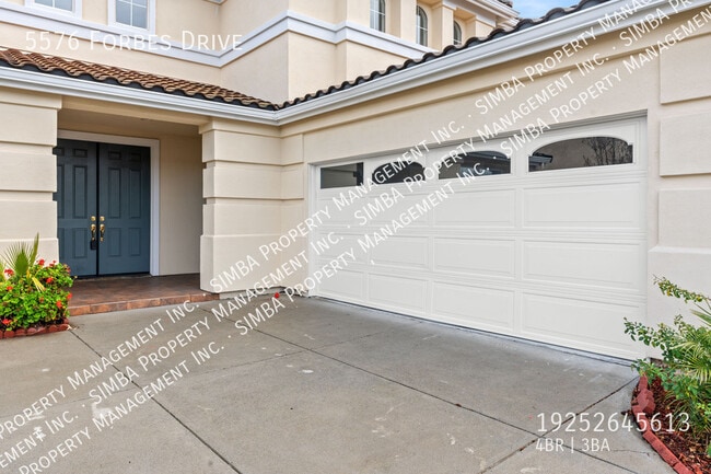 Building Photo - 5576 Forbes Dr