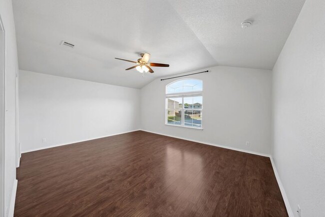 Building Photo - 11526 Wayward Daisy
