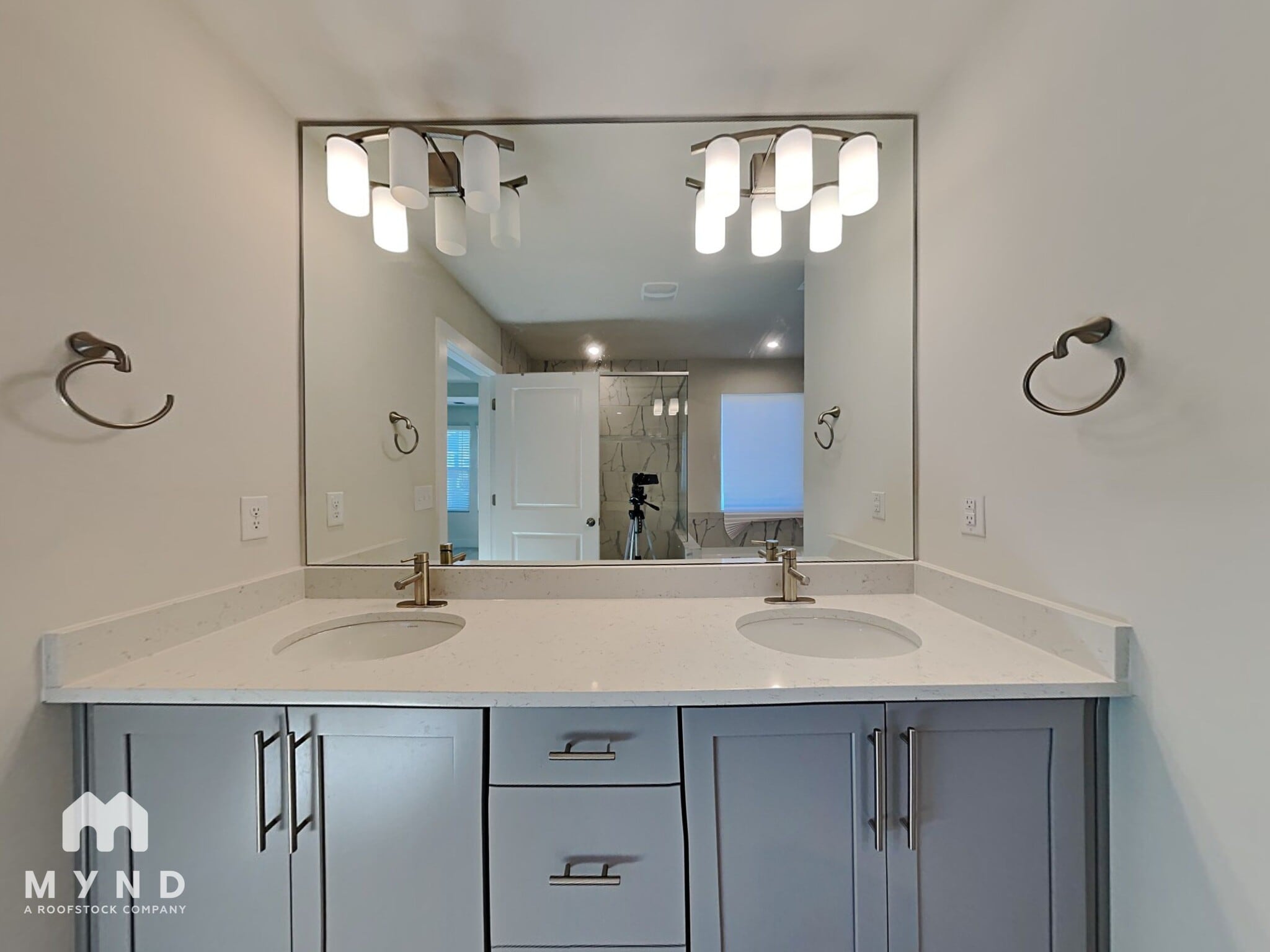 Building Photo - 2330 Aria Park Dr