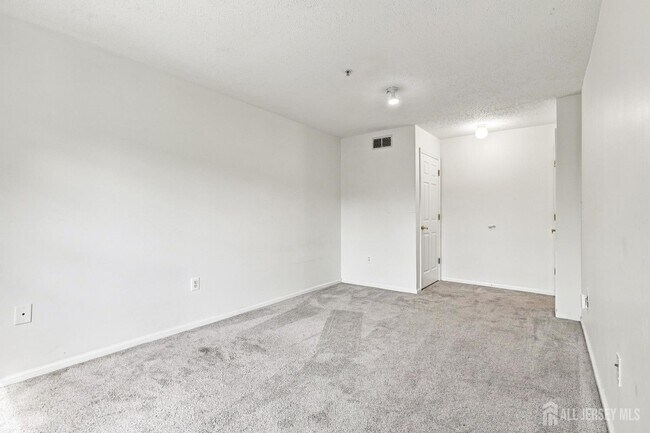Building Photo - 17 Prestwick Way