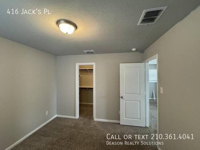 Building Photo - 416 Jack's Pl