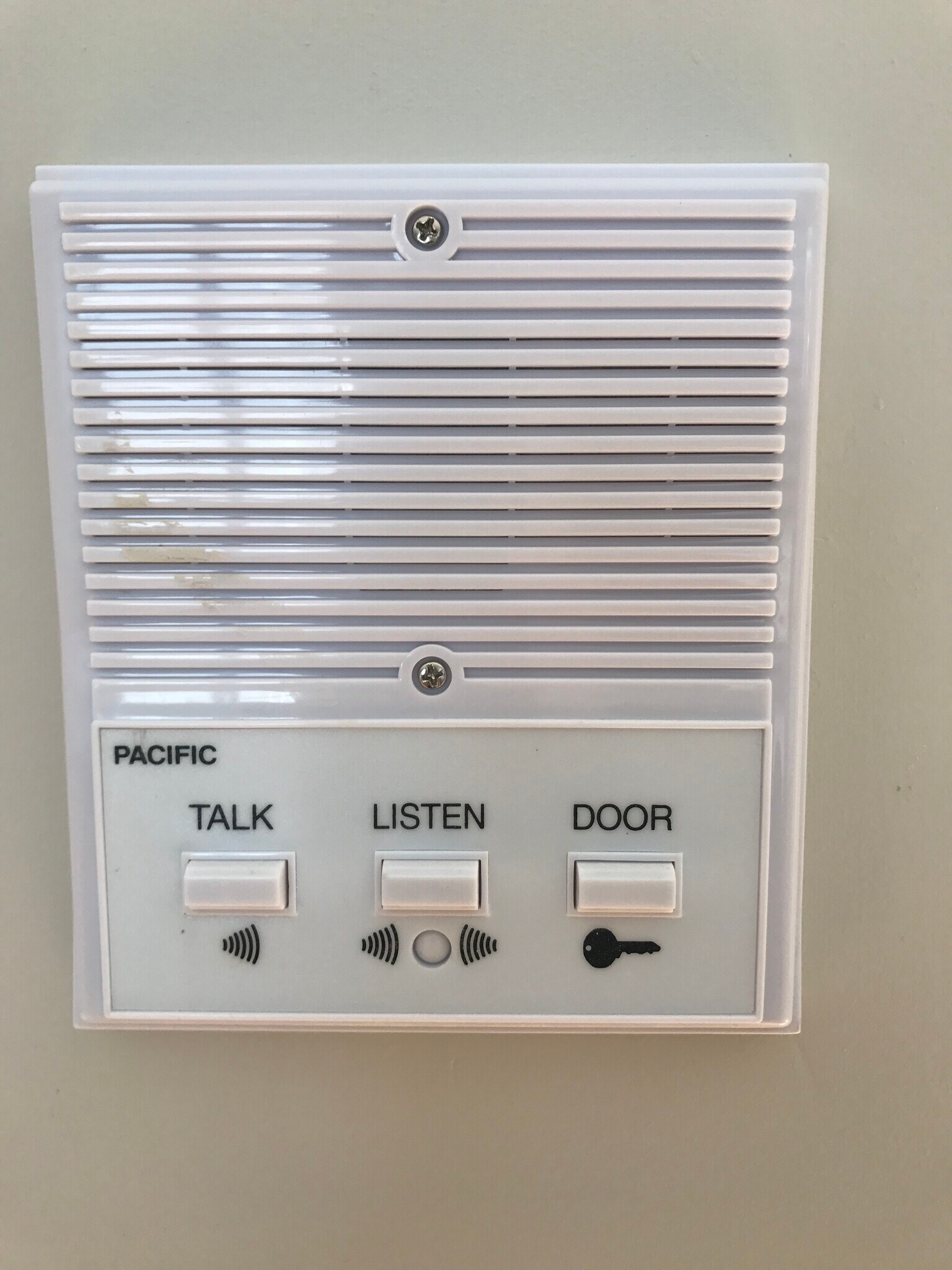 Intercom for door bell - 134 Parsons St