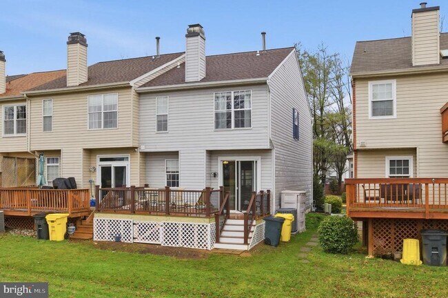 Building Photo - 1514 Long Dr Ct