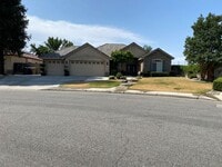 Building Photo - 11119 Chimney Rock Dr