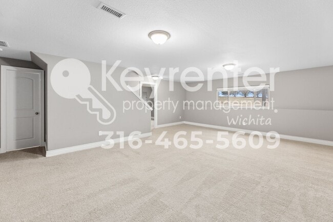 Building Photo - 2315-2317 E Coolwater St Duplex