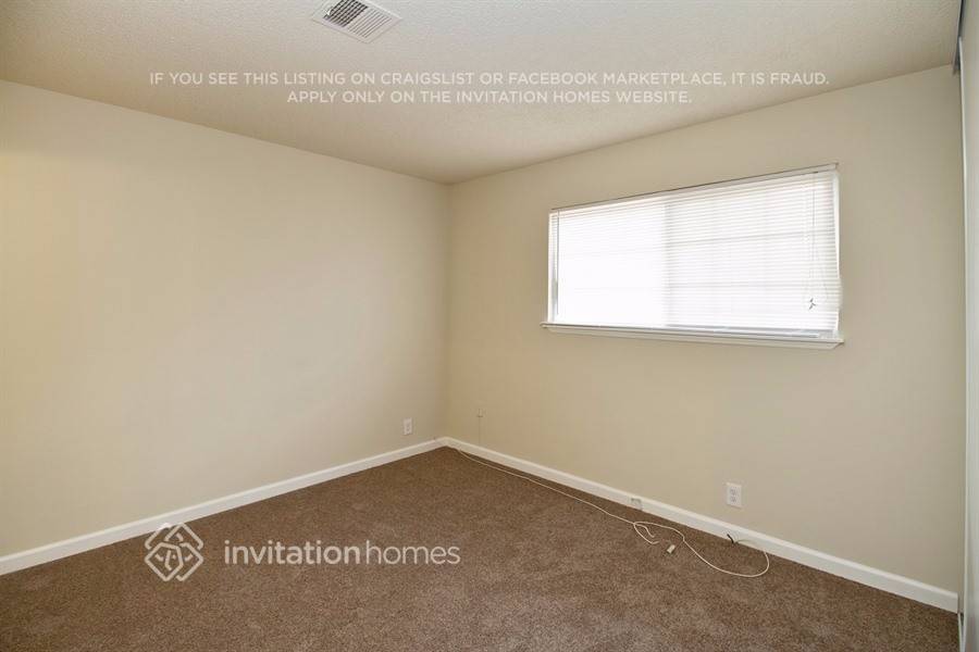 Building Photo - 125 Kennison Ct