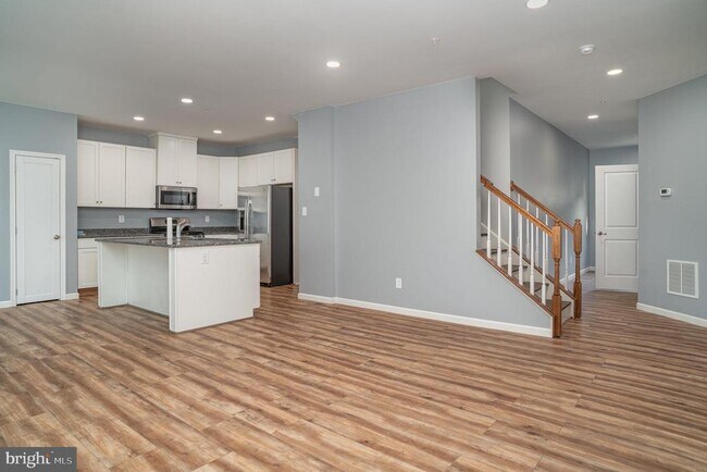 Building Photo - 4029 Silver Charm Ct