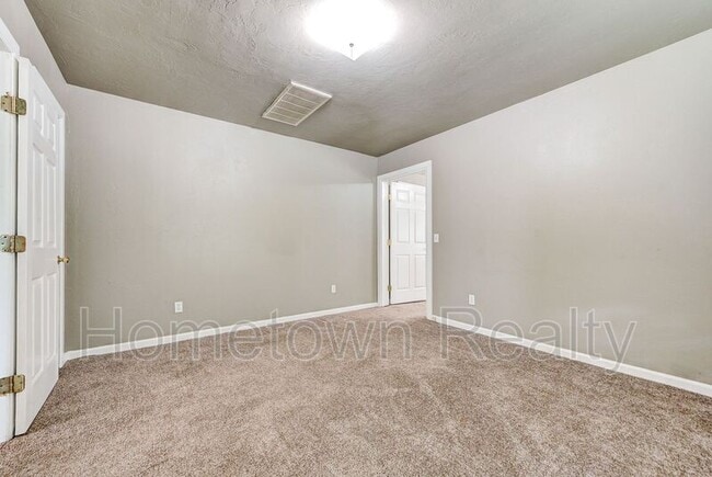 Building Photo - 2229 NW 12th St