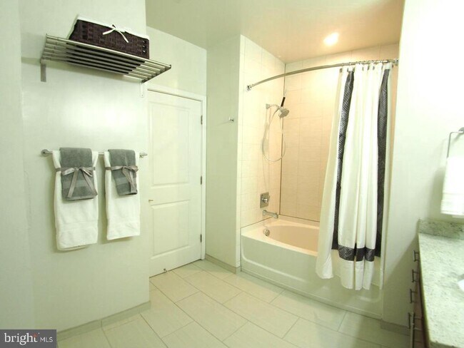 Building Photo - 8005 13th St