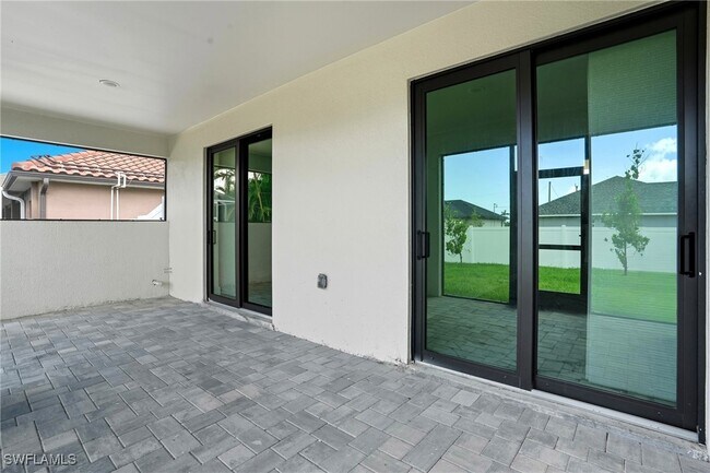 Building Photo - 2314 NW 33rd Pl